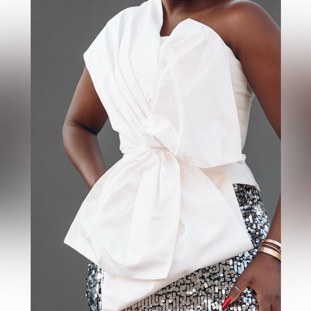 H&M BOW FRONT TOP - Picture 3 of 10